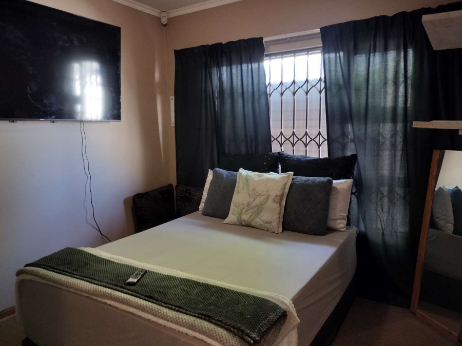 2 Bedroom Property for Sale in Hillside Free State